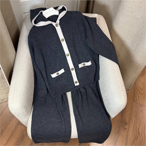 Костюм  BRUNELLO CUCINELLI 152034