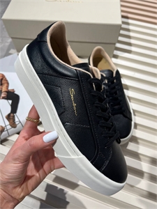 {{productViewItem.photos[photoViewList.activeNavIndex].Alt || productViewItem.photos[photoViewList.activeNavIndex].Description || 'Кеды SANTONI'}}