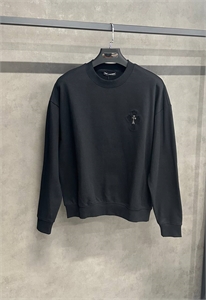 {{productViewItem.photos[photoViewList.activeNavIndex].Alt || productViewItem.photos[photoViewList.activeNavIndex].Description || 'Свитшот CHROME HEARTS'}}