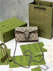 {{productViewItem.photos[photoViewList.activeNavIndex].Alt || productViewItem.photos[photoViewList.activeNavIndex].Description || 'Сумка GUCCI'}}