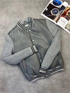 {{productViewItem.photos[photoViewList.activeNavIndex].Alt || productViewItem.photos[photoViewList.activeNavIndex].Description || 'Бомбер BC'}}