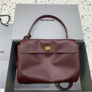 {{productViewItem.photos[photoViewList.activeNavIndex].Alt || productViewItem.photos[photoViewList.activeNavIndex].Description || 'Сумка BALENCIAGA'}}