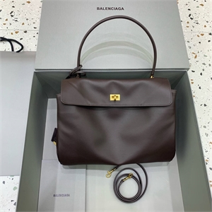 {{productViewItem.photos[photoViewList.activeNavIndex].Alt || productViewItem.photos[photoViewList.activeNavIndex].Description || 'Сумка BALENCIAGA'}}