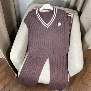 Костюм  BRUNELLO CUCINELLI 153169