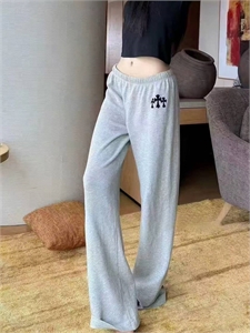 {{productViewItem.photos[photoViewList.activeNavIndex].Alt || productViewItem.photos[photoViewList.activeNavIndex].Description || 'Штаны CHROME HEARTS'}}