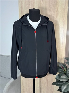 {{productViewItem.photos[photoViewList.activeNavIndex].Alt || productViewItem.photos[photoViewList.activeNavIndex].Description || 'Ветровка KITON'}}