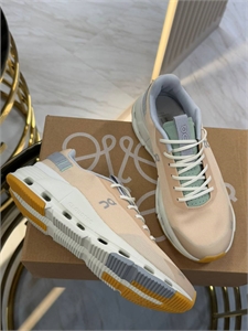 {{productViewItem.photos[photoViewList.activeNavIndex].Alt || productViewItem.photos[photoViewList.activeNavIndex].Description || 'Кроссовки LOEWE'}}