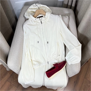 Костюм LORO PIANA 154595
