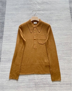 {{productViewItem.photos[photoViewList.activeNavIndex].Alt || productViewItem.photos[photoViewList.activeNavIndex].Description || 'Кофта YSL'}}
