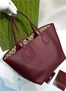 {{productViewItem.photos[photoViewList.activeNavIndex].Alt || productViewItem.photos[photoViewList.activeNavIndex].Description || 'Сумка GUCCI Двусторонняя'}}