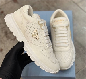 Кроссовки PRADA 155598