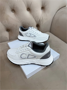 {{productViewItem.photos[photoViewList.activeNavIndex].Alt || productViewItem.photos[photoViewList.activeNavIndex].Description || 'Кроссовки DIOR'}}