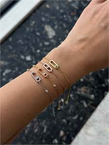 {{productViewItem.photos[photoViewList.activeNavIndex].Alt || productViewItem.photos[photoViewList.activeNavIndex].Description || 'Браслет MESSIKA'}}