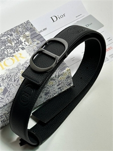 {{productViewItem.photos[photoViewList.activeNavIndex].Alt || productViewItem.photos[photoViewList.activeNavIndex].Description || 'Ремень DIOR'}}