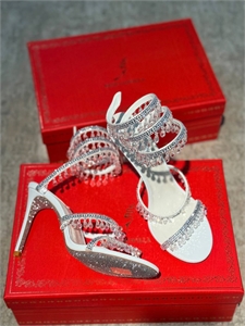 {{productViewItem.photos[photoViewList.activeNavIndex].Alt || productViewItem.photos[photoViewList.activeNavIndex].Description || 'Босоножки RENE CAOVILLA'}}