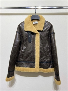 {{productViewItem.photos[photoViewList.activeNavIndex].Alt || productViewItem.photos[photoViewList.activeNavIndex].Description || 'Дубленка YSL'}}