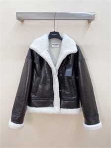 {{productViewItem.photos[photoViewList.activeNavIndex].Alt || productViewItem.photos[photoViewList.activeNavIndex].Description || 'Дубленка YSL'}}