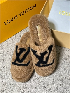 Тапочки LV 163273