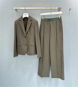 Костюм LOEWE 163286