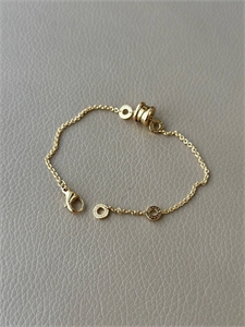 {{productViewItem.photos[photoViewList.activeNavIndex].Alt || productViewItem.photos[photoViewList.activeNavIndex].Description || 'Браслет BVLGARI'}}