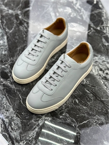 {{productViewItem.photos[photoViewList.activeNavIndex].Alt || productViewItem.photos[photoViewList.activeNavIndex].Description || 'Кеды BC'}}