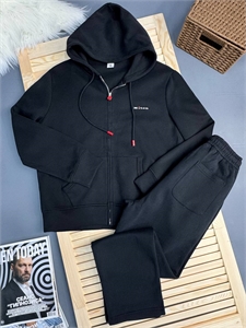 Прогулочный костюм KITON 163703