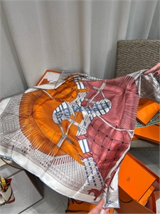 Платок HERMES 164000