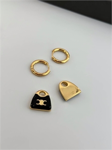 {{productViewItem.photos[photoViewList.activeNavIndex].Alt || productViewItem.photos[photoViewList.activeNavIndex].Description || 'Серьги CELINE'}}