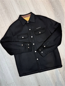 {{productViewItem.photos[photoViewList.activeNavIndex].Alt || productViewItem.photos[photoViewList.activeNavIndex].Description || 'Куртка BURBERRY'}}