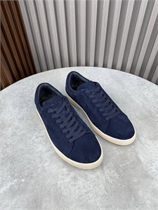 {{productViewItem.photos[photoViewList.activeNavIndex].Alt || productViewItem.photos[photoViewList.activeNavIndex].Description || 'Кеды KITON'}}