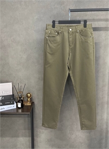 {{productViewItem.photos[photoViewList.activeNavIndex].Alt || productViewItem.photos[photoViewList.activeNavIndex].Description || 'Джинсы BC'}}