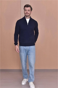 {{productViewItem.photos[photoViewList.activeNavIndex].Alt || productViewItem.photos[photoViewList.activeNavIndex].Description || 'Джемпер BC'}}