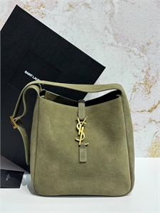 {{productViewItem.photos[photoViewList.activeNavIndex].Alt || productViewItem.photos[photoViewList.activeNavIndex].Description || 'Сумка YSL'}}