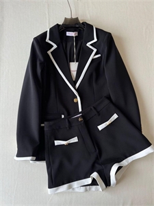 Костюм VALENTINO 164623