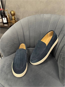 {{productViewItem.photos[photoViewList.activeNavIndex].Alt || productViewItem.photos[photoViewList.activeNavIndex].Description || 'Лоферы BC'}}