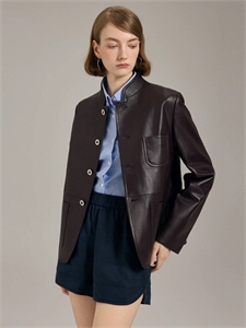 {{productViewItem.photos[photoViewList.activeNavIndex].Alt || productViewItem.photos[photoViewList.activeNavIndex].Description || 'Куртка LORO PIANA'}}