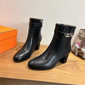 {{productViewItem.photos[photoViewList.activeNavIndex].Alt || productViewItem.photos[photoViewList.activeNavIndex].Description || 'Ботильоны HERMES'}}