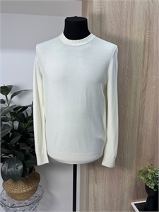 {{productViewItem.photos[photoViewList.activeNavIndex].Alt || productViewItem.photos[photoViewList.activeNavIndex].Description || 'Поло LP'}}