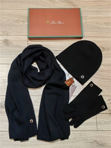 {{productViewItem.photos[photoViewList.activeNavIndex].Alt || productViewItem.photos[photoViewList.activeNavIndex].Description || 'Комплект LORO PIANA'}}