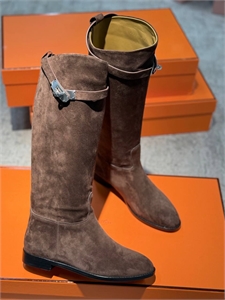 {{productViewItem.photos[photoViewList.activeNavIndex].Alt || productViewItem.photos[photoViewList.activeNavIndex].Description || 'Сапоги HERMES'}}