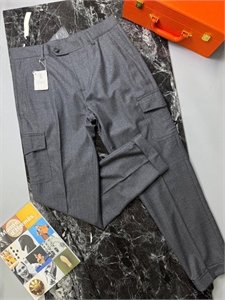 {{productViewItem.photos[photoViewList.activeNavIndex].Alt || productViewItem.photos[photoViewList.activeNavIndex].Description || 'Брюки BC'}}