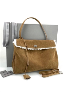 {{productViewItem.photos[photoViewList.activeNavIndex].Alt || productViewItem.photos[photoViewList.activeNavIndex].Description || 'Сумка BALENCIAGA Rodeo Large'}}