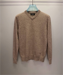 {{productViewItem.photos[photoViewList.activeNavIndex].Alt || productViewItem.photos[photoViewList.activeNavIndex].Description || 'Кофта KITON'}}