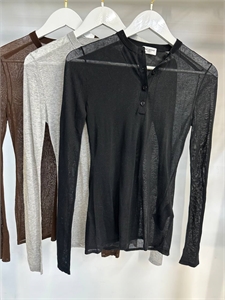 {{productViewItem.photos[photoViewList.activeNavIndex].Alt || productViewItem.photos[photoViewList.activeNavIndex].Description || 'Кофта YSL'}}