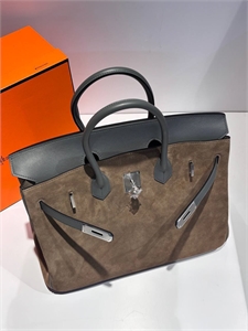 {{productViewItem.photos[photoViewList.activeNavIndex].Alt || productViewItem.photos[photoViewList.activeNavIndex].Description || 'Сумка HERMES'}}