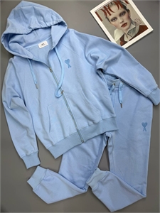 {{productViewItem.photos[photoViewList.activeNavIndex].Alt || productViewItem.photos[photoViewList.activeNavIndex].Description || 'Костюм AMI'}}