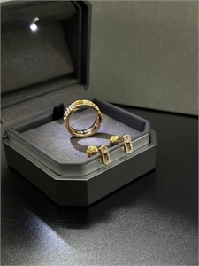 {{productViewItem.photos[photoViewList.activeNavIndex].Alt || productViewItem.photos[photoViewList.activeNavIndex].Description || 'Серьги MESSIKA'}}