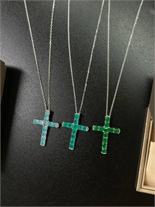 {{productViewItem.photos[photoViewList.activeNavIndex].Alt || productViewItem.photos[photoViewList.activeNavIndex].Description || 'Кулон GRAFF'}}