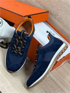 {{productViewItem.photos[photoViewList.activeNavIndex].Alt || productViewItem.photos[photoViewList.activeNavIndex].Description || 'Кроссовки HERMES'}}