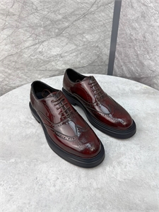 {{productViewItem.photos[photoViewList.activeNavIndex].Alt || productViewItem.photos[photoViewList.activeNavIndex].Description || 'Туфли TODS'}}